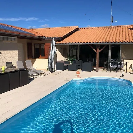 Lumineuse, Et Jardin Et Piscine Privatifs, Tv Connectee 오덴쥐