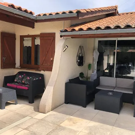 Lumineuse, Et Jardin Et Piscine Privatifs, Tv Connectee 펜션