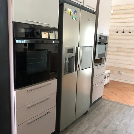 Lumineuse, Et Jardin Et Piscine Privatifs, Tv Connectee 오덴쥐
